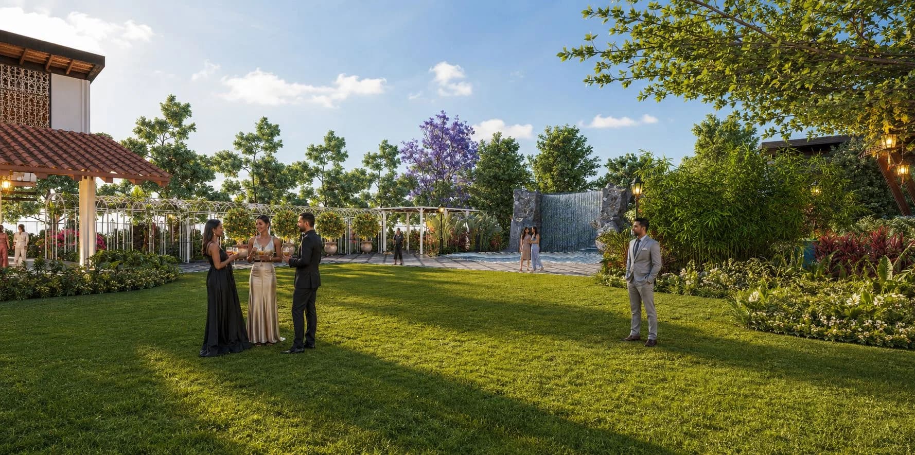 Grand Outdoor Lawn